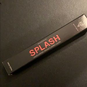 Younique SPLASH liquid lipstick